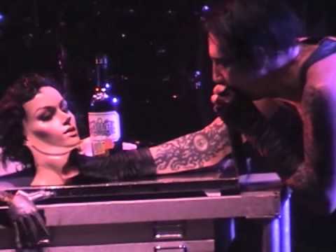 Marilyn Manson | Tourniquet | 2003 Grotesk Burlesk with Rudy Coby