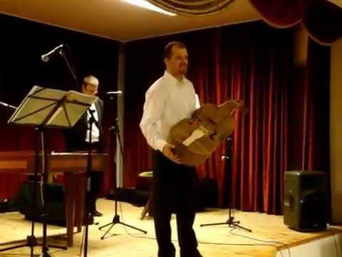 A Szikes Zenekar hangszer bemutató népzenei koncertje Pácinban - ütő gardon