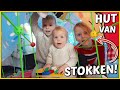 HUT BOUWEN VAN DEZE STOKKEN! ? | Bellinga Vlog #1987