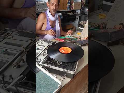 Sanyo 3in1 Stereo Record Player Redio Cassette Recorder Available👉📱 7742853435 🙏 #sanyo #3in1 #japan