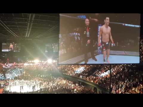 Ufc199 Cruz walk intro(2)