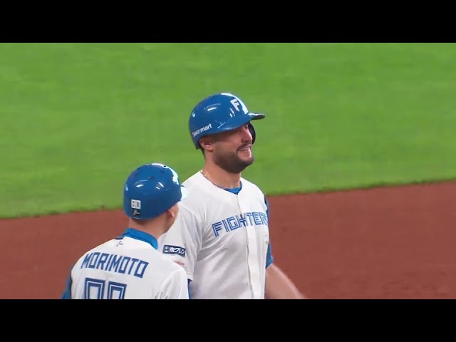 【3回裏】ファイターズ・マルティネス フェンス直撃のタイムリー3ベースヒットを放つ!!  2024年5月14日 北海道日本ハムファイターズ 対 埼玉西武ライオンズ