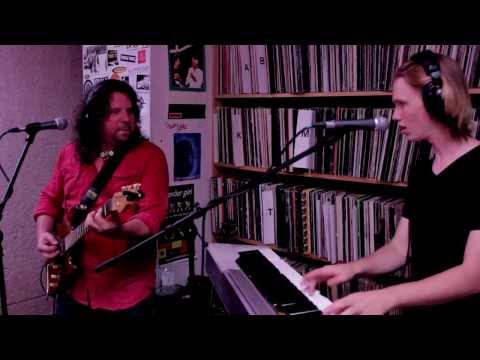 Scott Damgaard - For You (Live on WMFO)