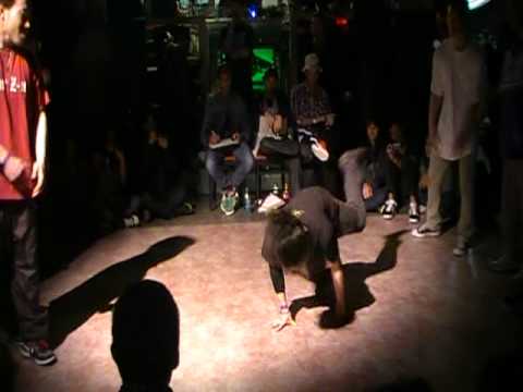 Front Z-on VS Crisis Crew (CLAWS OUT NORTHWEST)