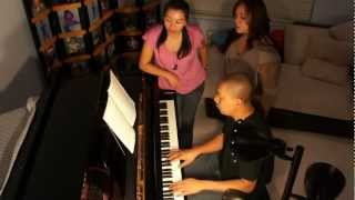 Fallin' in piano solo (October 30, 2012)
