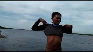 preview picture of video 'Vlog terbaru liburan memancing di pantai Raja muda'