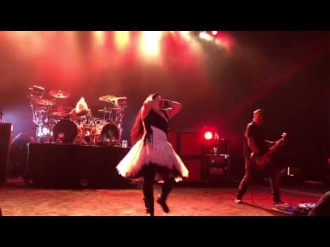 Evanescence - Whisper (Live in Dallas) 10/28/2016
