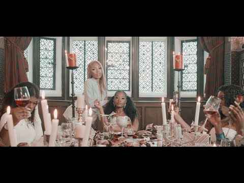 Darshae - Bad B [Official Music Video]