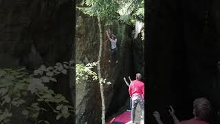 Video thumbnail of Pravidelná Dávka Emocí, 7B. Modřín