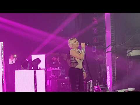 Clubland Weekender 2018 - Jessy - Show Me Heaven