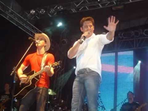 Arco Íris De Amor - André e Matheus
