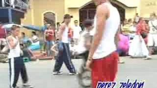 preview picture of video 'Desfile de Independencia 2008 Pérez Zeledón Costa Rica - 6'