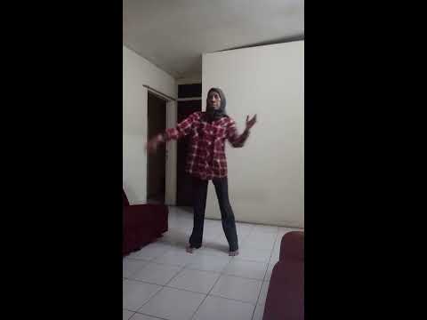 Senam Kreasi Goyang Tetew - Anjing Kacili