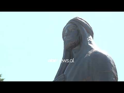 Dita e Ashures/ Besimtarët bektashinj në Kryegjyshatën Botërore | ABC News Albania