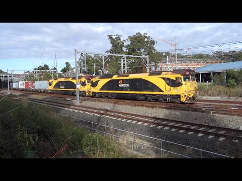 Double Aurizon G Class with 1451 - 4/6/17