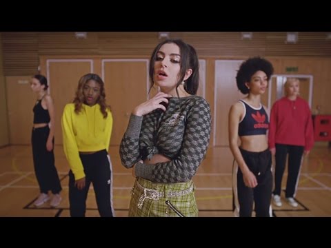 👩Mura Masa & Charli XCX - 1 Night (Official Video lyric 😍😍)