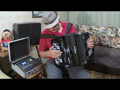 БАЯН  ROLAND+BK-7M... баян ПОЁТ.