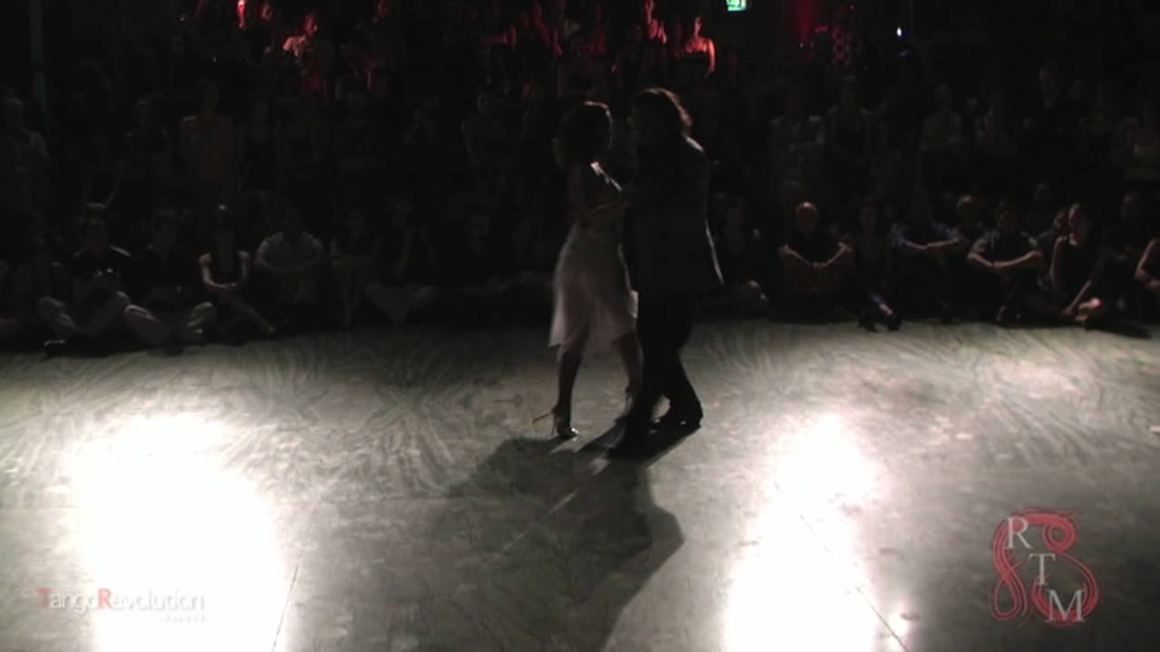 Video thumbnail for Chicho Frumboli y Juana Sepulveda tango hd 2\4