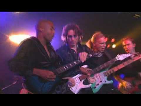 Steve Vai Feat. Tony Macalpine - Im The Hell Outta Here  (G3, Live in Denver)