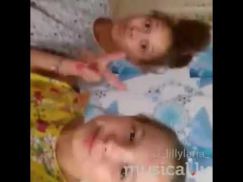 Mit meinen Freundinnen Musicaly machen /Priki liki