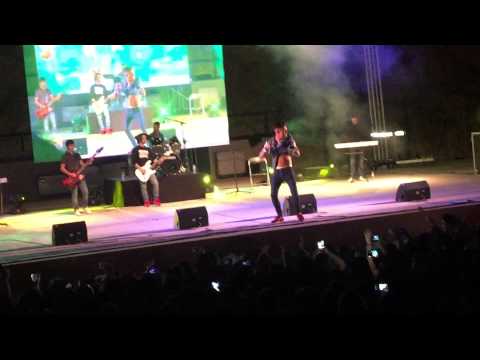 Borja Rubio y su baile sexy en el Fiesta del Fiesta.