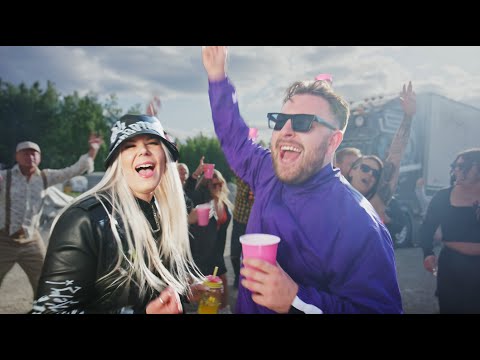 Albatraoz, Sofie Svensson & Dom Där, Kåren - TRUCKER MOTHERF***ER [Official Music Video]