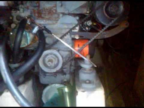 Universal 5411 M15 - view of oil pan.3GP