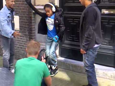 Making off Dancing van delivio reavon & aaron gill feat. phatt part 2.3GP