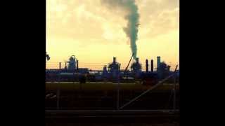 preview picture of video 'Boiler Blows Up Conoco Phillips Grissik'