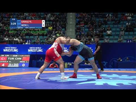 1/8 GR - 130 kg: R. KAYAALP (TUR) v. L. MENG (CHN)