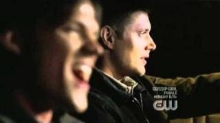 Jensen Ackles singing as Dean Winchester (Supernatural) - WWW.JENSENDAILY.ORG