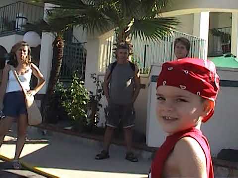 Soava Family Disneyland Trip [2005]