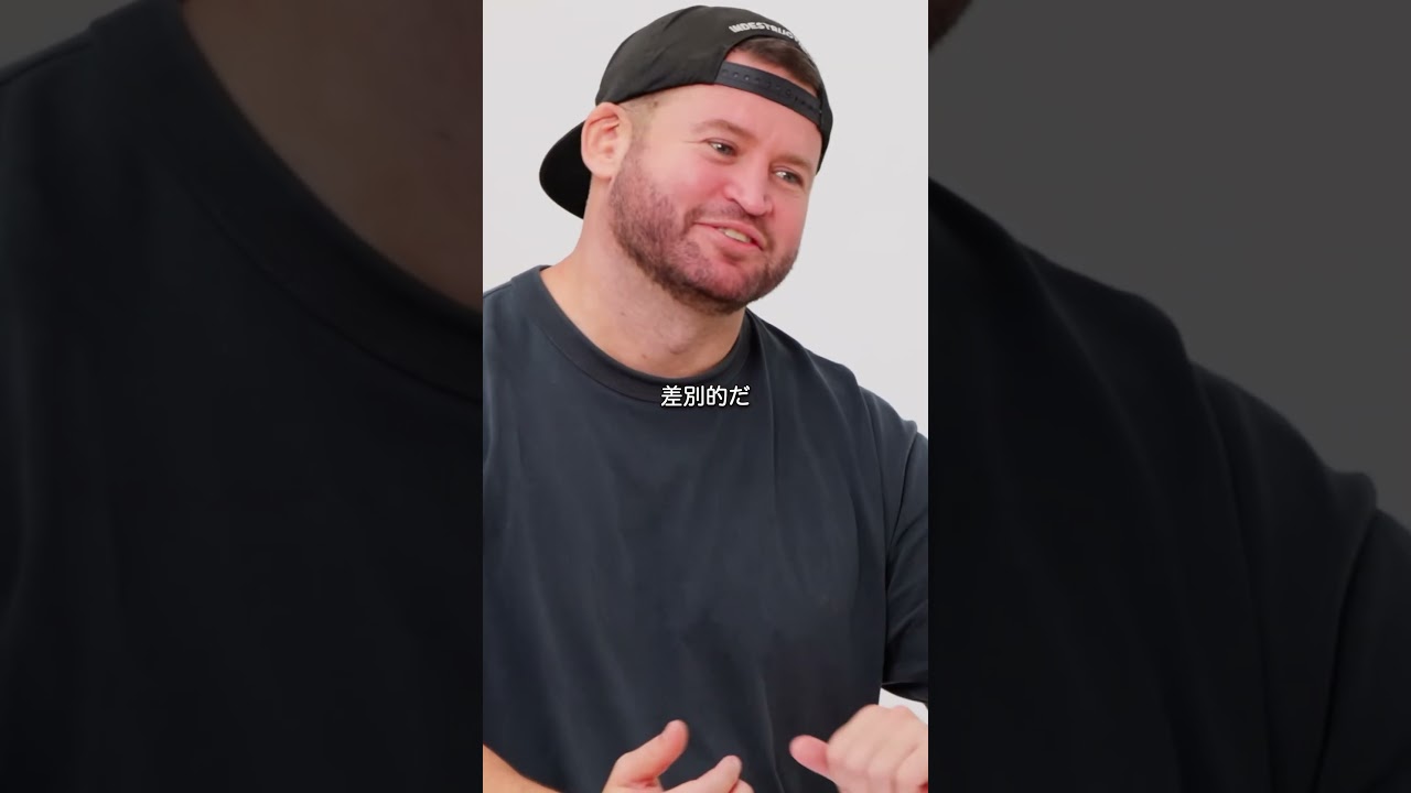 カメラを持った中国人をなんという？