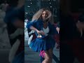 Serena Williams Crip Walking At The Superbowl Halftime