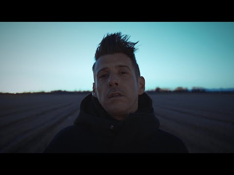 Francesco Gabbani - Vengo a Fidarmi di te (Official Lyric Video)