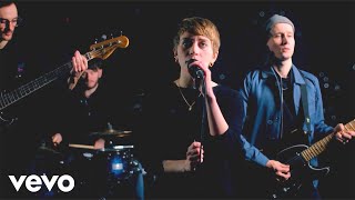 Rolo Tomassi - Closer (Official Music Video)