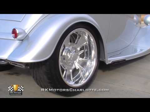 134015 / 1933 Ford 3-Window