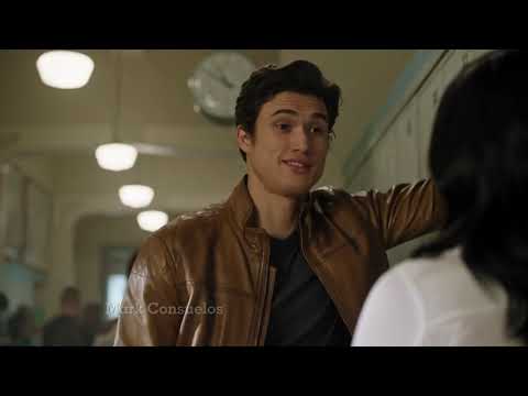 Veronica "breaks up" with Reggie - Riverdale 3x10