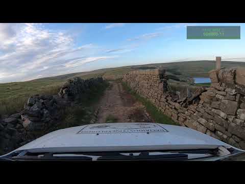 Green Lanes in a Dacia Duster - Broad/Ox Hey Lane, Diggle/Denshaw, West Yorkshire