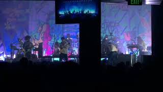 071218 Vampire Weekend GIANT Novo Los Angeles