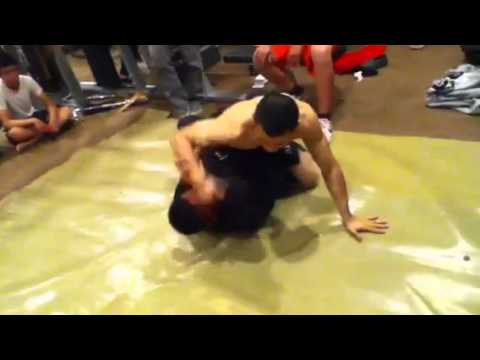 Jonathan chavez ronin mma