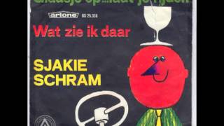 Sjakie Schram - Glaasje op... Laat je rijden video