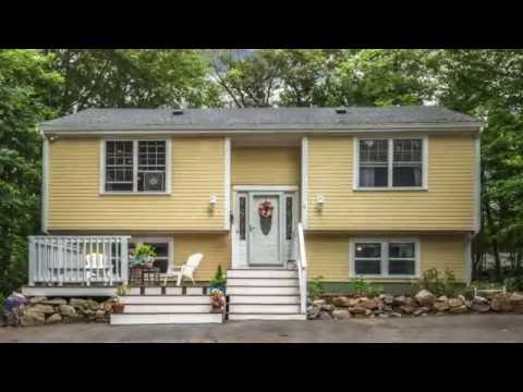 11 Village Rd, Gloucester, MA - Laura Crowell - Tel 978-578-6570