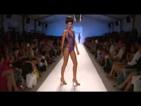 Mercedes Benz FW Miami Dolores Cortés 2013