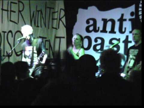 Lost Cherrees - living in a coffin @ another winter of discontent 2013