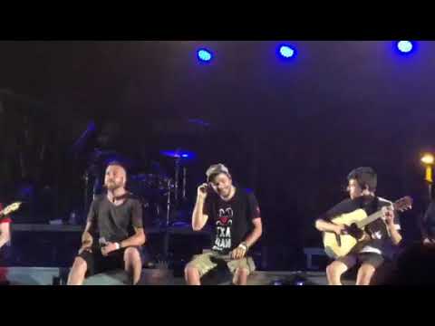 Discurs + Quan tot s’enlaira (Txarango) - Les Santes 2018