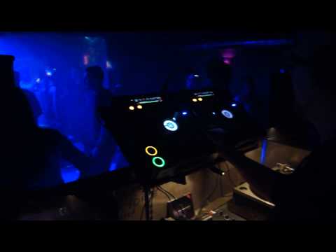 10-04-03 Bunkerforce 10-04 Teil 1