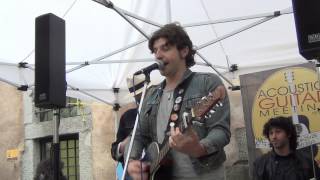 Clark Kent Phone Booth -CCC (Counting Cameron&#39;s Crows @Sarzana Acoustic Guitar Meeting Festival 2013