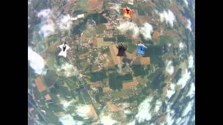 preview picture of video 'Wingsuit La Reole Boogie 2013'