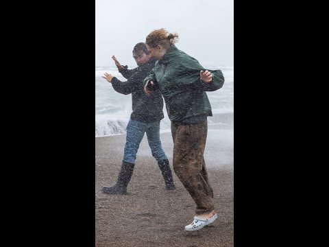 Deadly nor'easter pummels the East Coast